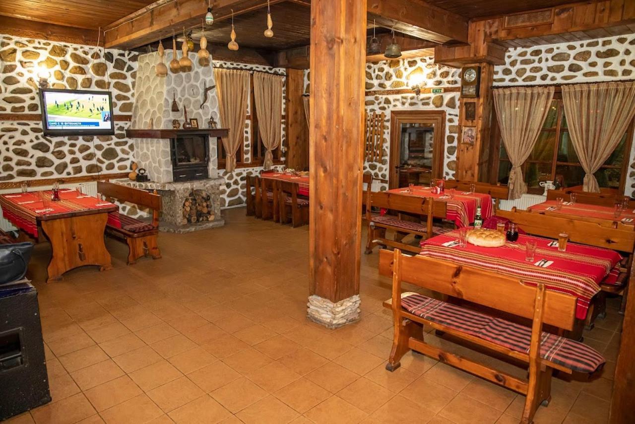 Стария Чинар Мелник Hotell Exteriör bild