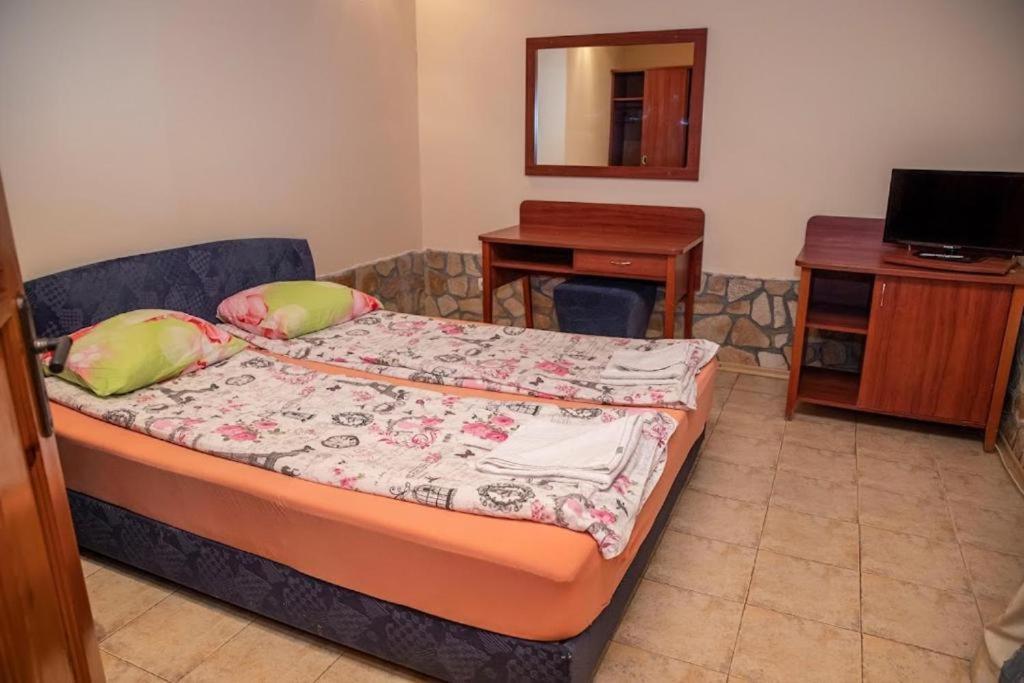 Стария Чинар Мелник Hotell Exteriör bild